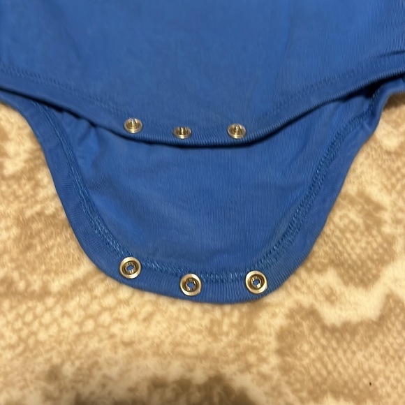 Size 9 Month Infant Carhartt Rough & Tough Quad Onesie EUC - Picture 7 of 7